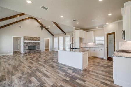 New construction Single-Family house 2000 Monarch Ct, Poolville, TX 76487 null- photo 5 5