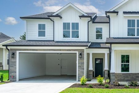 New construction Townhouse house 3033 Candlelight Dr, Fayetteville, NC 28311 - image