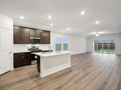 New construction Single-Family house 2318 Preakness Dr, Seagoville, TX 75159 The Oleander- photo 6 6