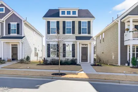 New construction Single-Family house 253 Buckhorn Branch Park, Clayton, NC 27520 - image