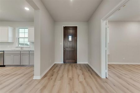 New construction Single-Family house 2434 Blackjack Oak Rd, Oak Ridge, TX 75161 Leona II- photo 7 7