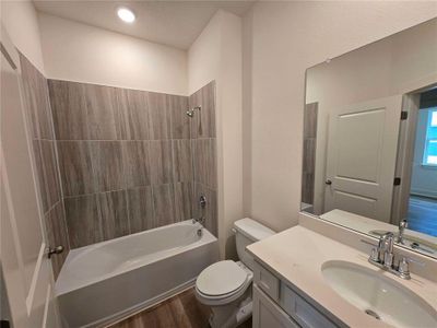 New construction Single-Family house 3836 Daybreak Run Lp, Spring Hill, FL 34609 plan Driftwood - image 10