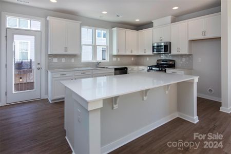 New construction Townhouse house 2220 Noble Townes Way, Charlotte, NC 28262 - photo 8 8