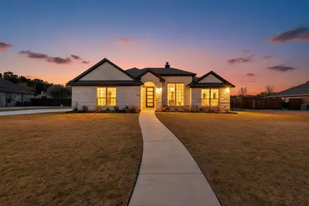 New construction Single-Family house 906 Maxine Dr, Athens, TX 75751 - image