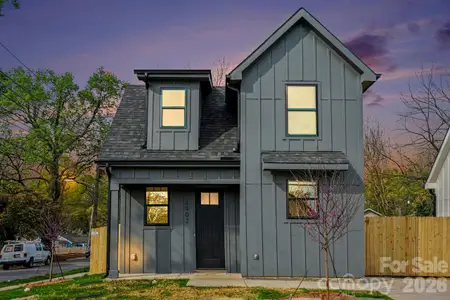 New construction Single-Family house 2903 Clyde Dr Ne, Charlotte, NC 28108 - image