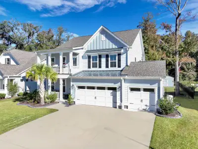 New construction Single-Family house 2021 Kings River Trl, Hollywood, SC 29449 - image 2