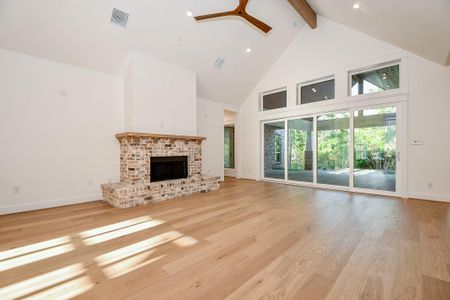 New construction Single-Family house 8603 Trinity Pines Ct, Montgomery, TX 77316 - image 7