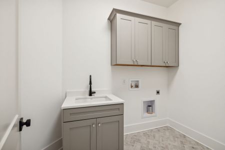 New construction Single-Family house Nolensville, TN 37135 plan Sold ST James II W Partial Basement - image 8