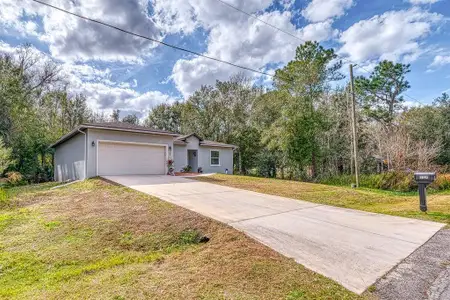New construction Single-Family house 229 Starling Ct, Poinciana, FL 34759 - image