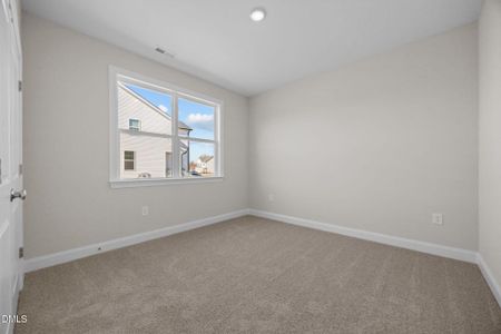 New construction Single-Family house 25 Diamond Creek Dr, Zebulon, NC 27597 - image 18