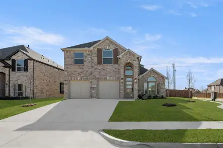 New construction Single-Family house 402 Crestview Dr, Midlothian, TX 76065 plan Caroline F - image