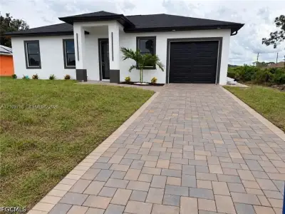 New construction Single-Family house 2905 Curtis Ave S, Lehigh Acres, FL 33976 - image