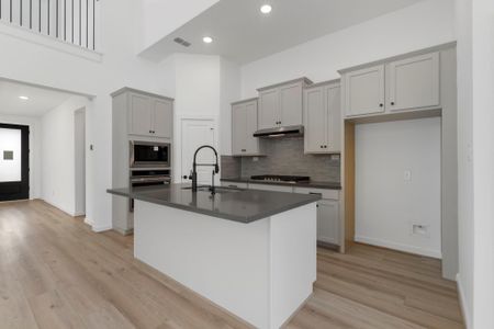 New construction Single-Family house 10915 Middle Ridge Dr, Missouri City, TX 77459 plan Montague - image 7