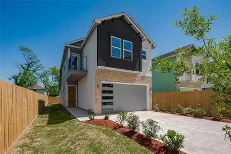 New construction Single-Family house 8636 Allwood St, Houston, TX 77016 - image