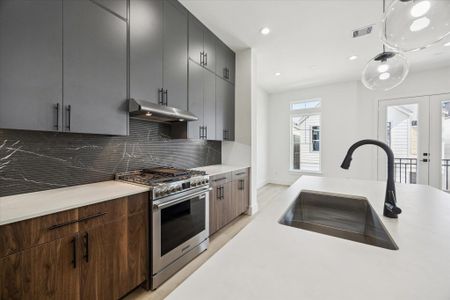 New construction Single-Family house 754 Curtin St, Houston, TX 77018 - image 10