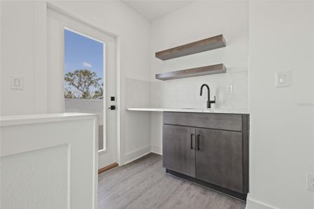 New construction Townhouse house 301 15Th St N, St. Petersburg, FL 33705 - image 15