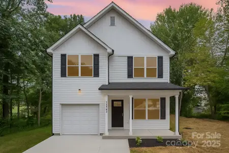 New construction Single-Family house 5596 Sandhurst Rd, Hickory, NC 28602 - image