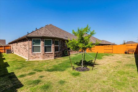 New construction Single-Family house 286 Muddy Creek Way, Kyle, TX 78640 McKinney- photo 30 30