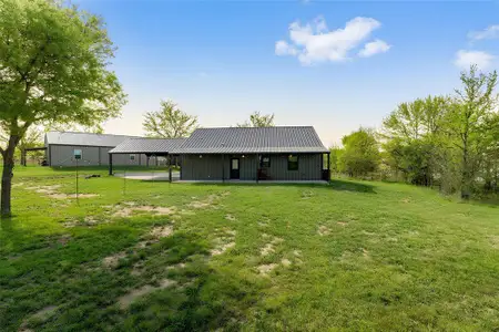 New construction Single-Family house 115 Valley Ridge Ct, Bridgeport, TX 76426 - image