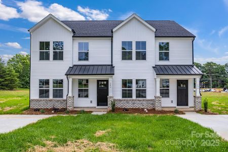 New construction Duplex house 2 Buford Dr, Landis, NC 28088 null- photo 0
