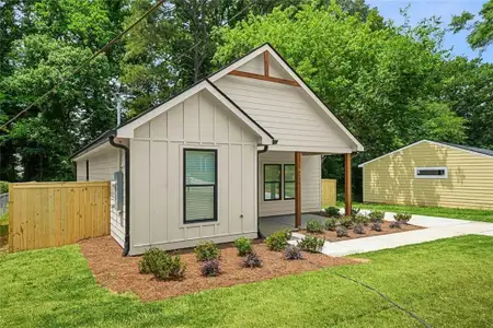 New construction Single-Family house 1470 Monteel Dr Nw, Atlanta, GA 30318 - image