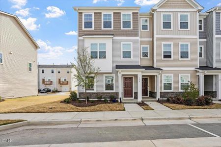 New construction Townhouse house 156 Sweet Lilac Wy, Raleigh, NC 27610 - image