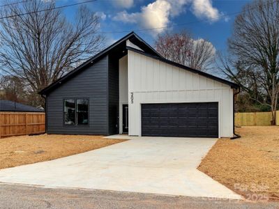 New construction Single-Family house 205 Skyline Cir, Salisbury, NC 28146 null- photo 2 2