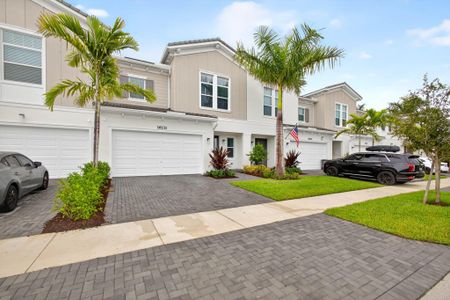 New construction Townhouse house 16131 Oakview Dr, Westlake, FL 33470 - image