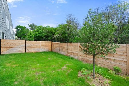 New construction Single-Family house 401 N Bluff Dr, Unit 16101, Austin, TX 78745 - image