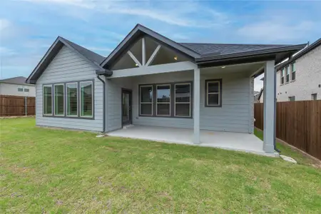 New construction Single-Family house 10525 Potawatomi Ln, Fort Worth, TX 76179 - image