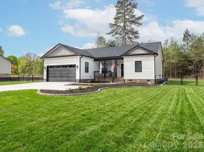 New construction Single-Family house 2462 Shoal Rd, Crouse, NC 28033 - image