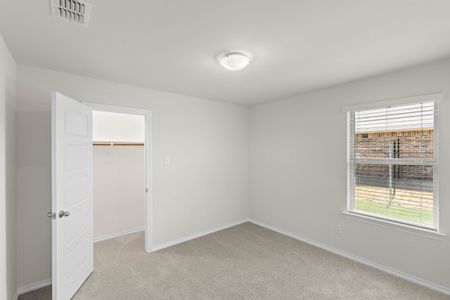New construction Single-Family house 2609 River Bank Dr, Burleson, TX 76028 plan Alderbury II - image 20