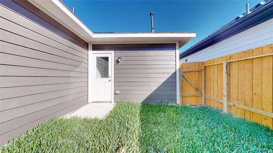 New construction Single-Family house 11821 E Gate Dr, Willis, TX 77318 plan Cambria - image 3