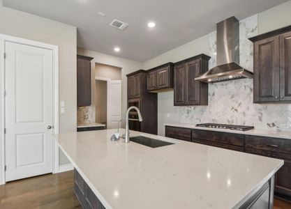 New construction Townhouse house 218 Flora Springs Cv, Liberty Hill, TX 78642 null- photo 6 6