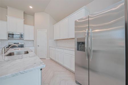 New construction Single-Family house 188 Paseo Park Dr, Brookshire, TX 77423 - image 10