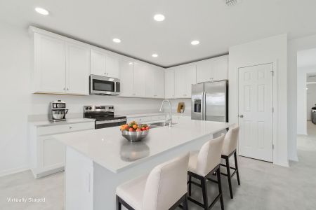 New construction Single-Family house 4964 Meadow Bay Ct, Wimauma, FL 33598 plan 4964 Meadow Bay Court - image 5