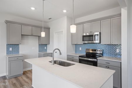 New construction Single-Family house 452 White Oak Garden Wy, Garner, NC 27529 plan Cameron - image 9