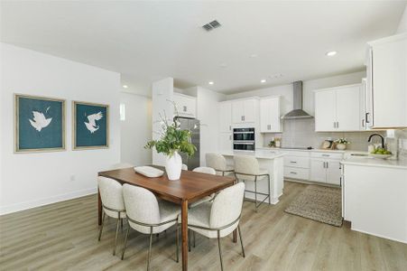 New construction Single-Family house 3278 Tybee Square Blvd, Valrico, FL 33596 - image 6