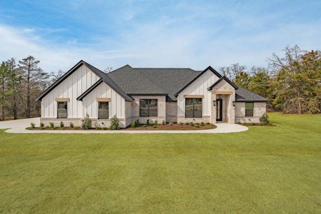 New construction Single-Family house 2017 Forest Brg, Reno, TX 76020 - image 16