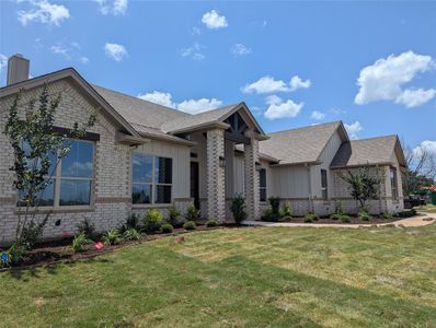 New construction Single-Family house 2516 Birchwood Dr, Granbury, TX 76049 null- photo 0