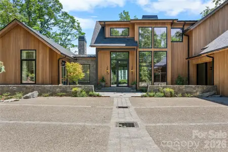 New construction Single-Family house 140 Panther Summit Dr, Lake Toxaway, NC 28747 - image