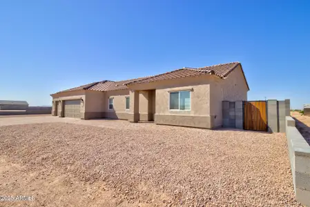 New construction Single-Family house 3610 N Mohu Dr, Eloy, AZ 85131 - image