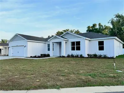 New construction Single-Family house 37565 Teri Ct, Dade City, FL 33525 - image