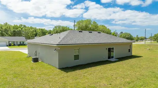 New construction Single-Family house 248 Locust Pass Dr, Ocala, FL 34472 - image