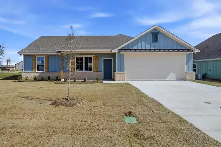 New construction Single-Family house 307 Railroad Ave, Sanger, TX 76266 - image