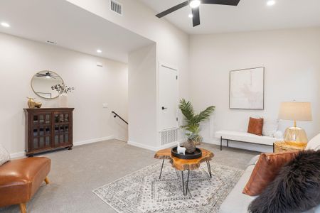 New construction Single-Family house 6309 Bristol Cir, Austin, TX 78723 - image 14