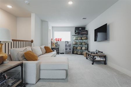New construction Single-Family house 3913 Ablon Trl, Garland, TX 75043 plan Cypress - image 8