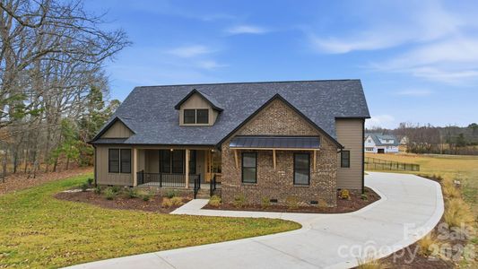 New construction Single-Family house 603 Turnberry Ct, Albemarle, NC 28001 - image