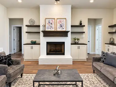 New construction Single-Family house 145 Loveta Ln, Boyd, TX 76023 plan McKinley V - image 4