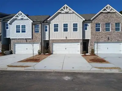 New construction Townhouse house 637 Gunnin Wy, Unit 30, McDonough, GA 30252 - image